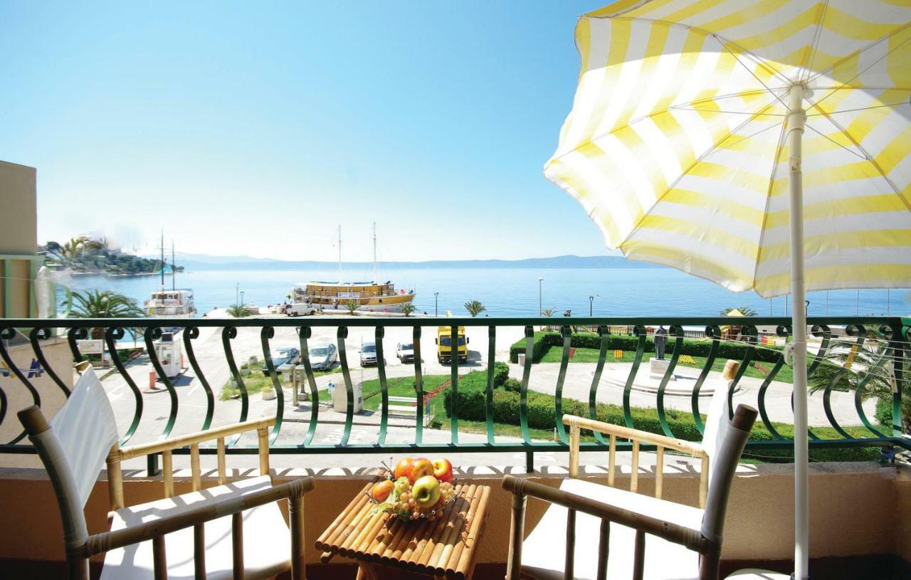Seafront Studio Apartment+Balcony Подгора Экстерьер фото